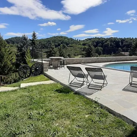 فندق Ristorante Da Maurizio Cravanzana