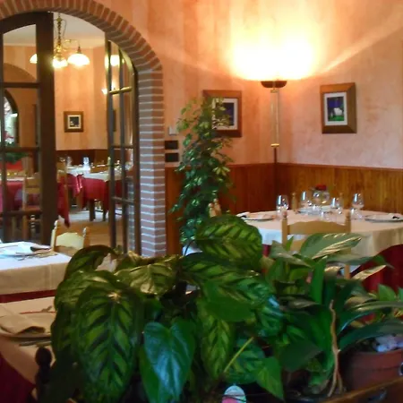 Ristorante Da Maurizio Hotel Cravanzana