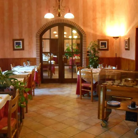 Hotel Ristorante Da Maurizio Cravanzana