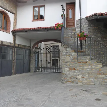 فندق Ristorante Da Maurizio Cravanzana