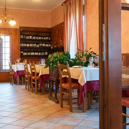 Ristorante Da Maurizio Hotel Cravanzana