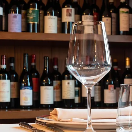 فندق Ristorante Da Maurizio Cravanzana