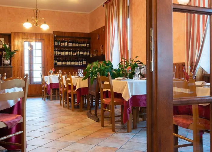 Ristorante Da Maurizio Hotel Cravanzana